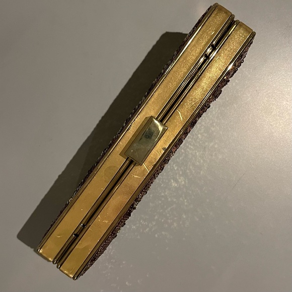 Volum Reversible GoldBronze Sequins Clutch - Picture 4 of 13